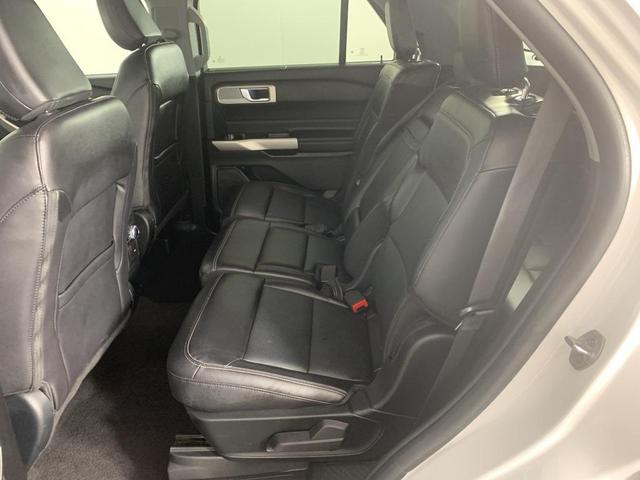 Photo of 2023 Oxford White Ford Explorer