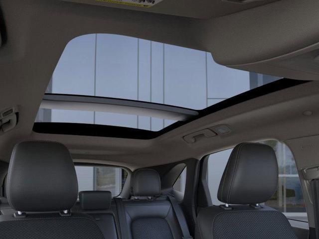 Photo of 2025 SPACE SILVER METALLIC Ford Escape PHEV