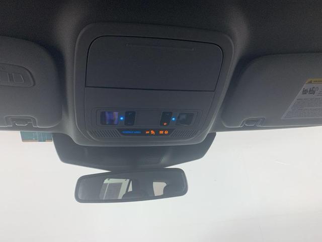 Photo of 2023 Silver Metallic Ford Explorer