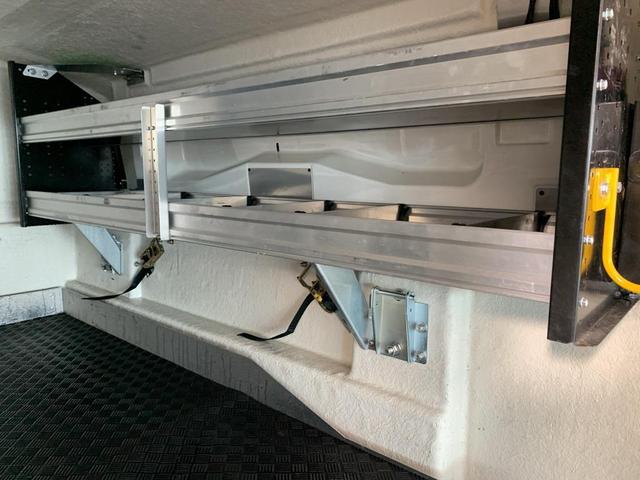 Photo of 2023 Oxford White Ford F-150