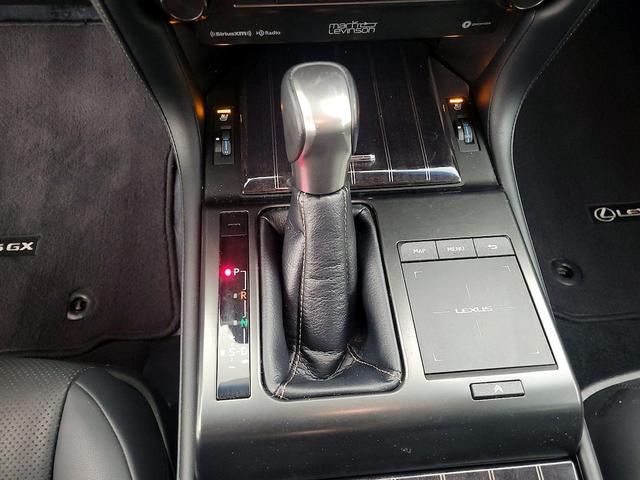 Photo of 2023 White Lexus GX 460