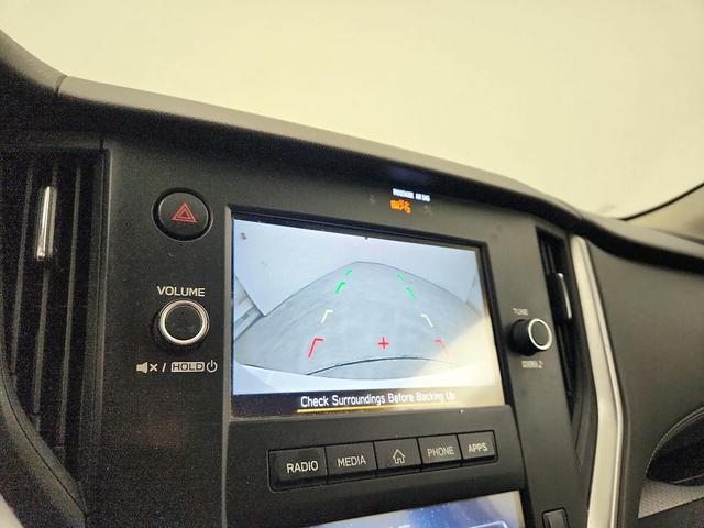 Photo of 2020 Pearl Subaru Outback
