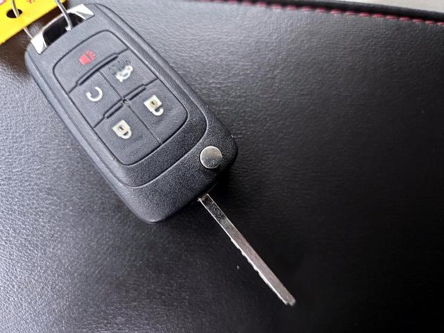 Photo of 2015 Silver Chevrolet Equinox
