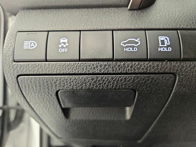 Photo of 2024 White Toyota Camry