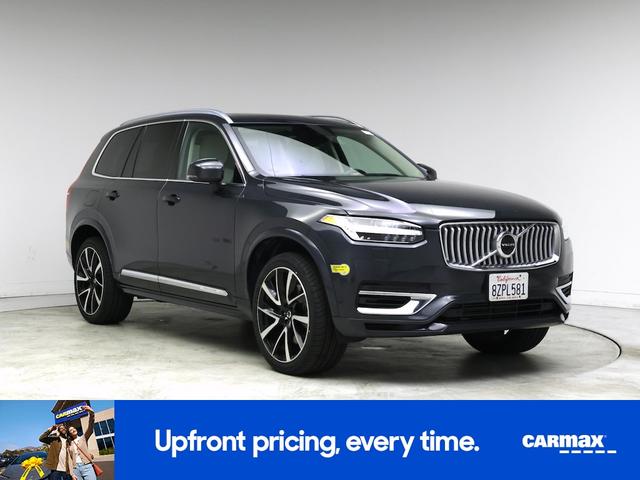 Photo of 2022 Gray Volvo XC90 Recharge Plug-In Hybrid