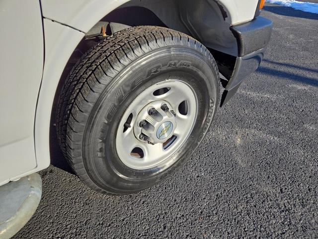 Photo of 2022 Summit White Chevrolet Express 2500