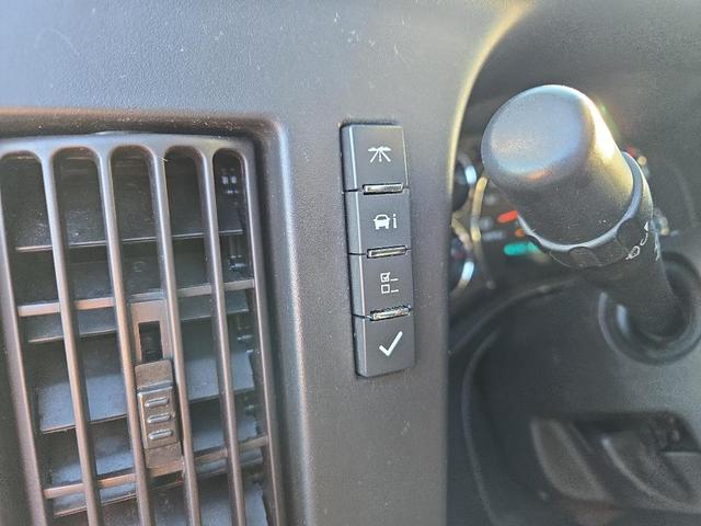 Photo of 2022 Summit White Chevrolet Express 2500