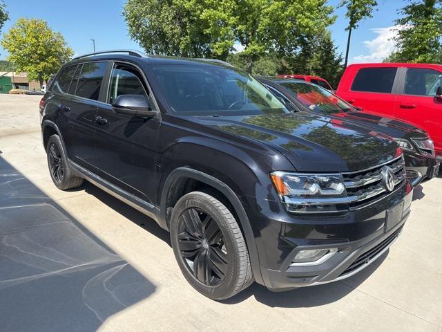 Photo of 2019 Deep Black Volkswagen Atlas