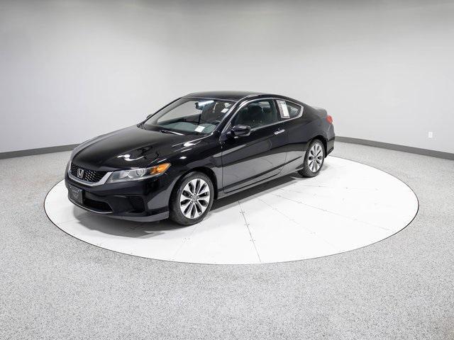 Photo of 2015 Crystal Black Pearl Honda Accord