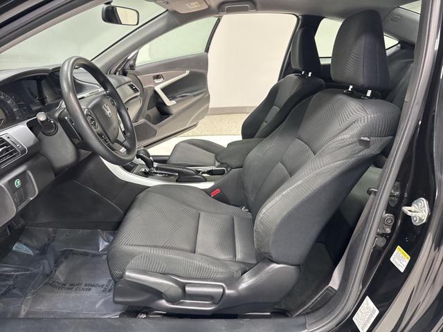 Photo of 2015 Crystal Black Pearl Honda Accord