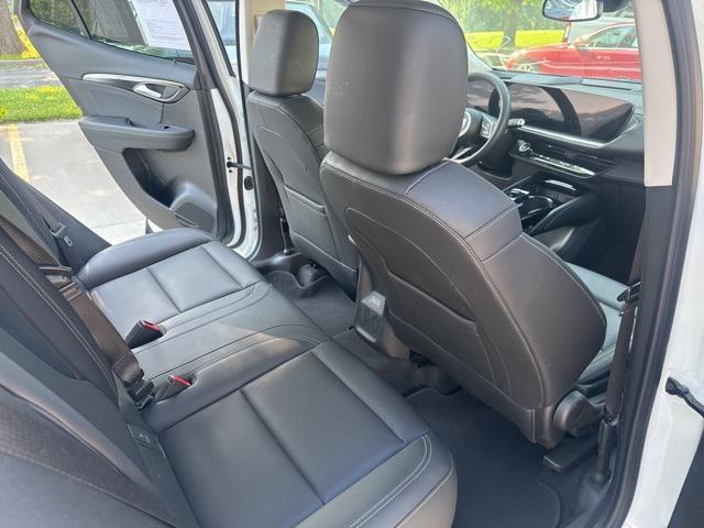 Photo of 2024 Summit White Buick Envision