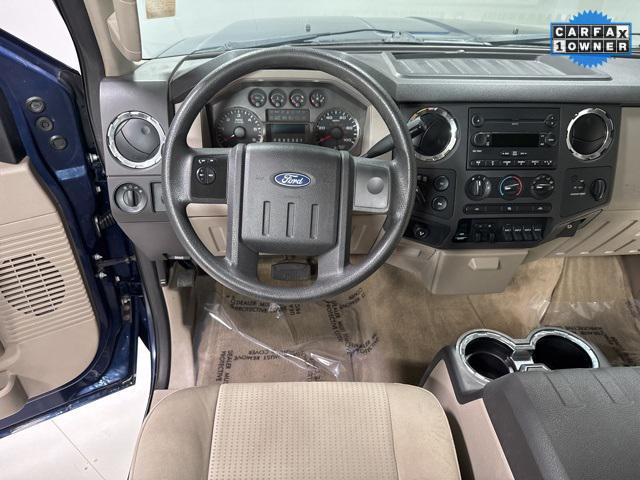 Photo of 2008 Dark Blue Pearl Clearcoat Metallic Ford F-250
