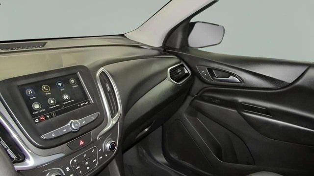Photo of 2019 Mosaic Black Metallic Chevrolet Equinox