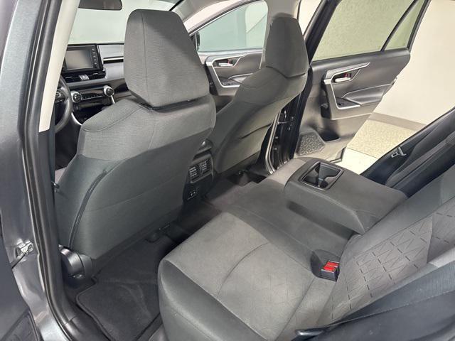 Photo of 2019 Magnetic Gray Metallic Toyota RAV4