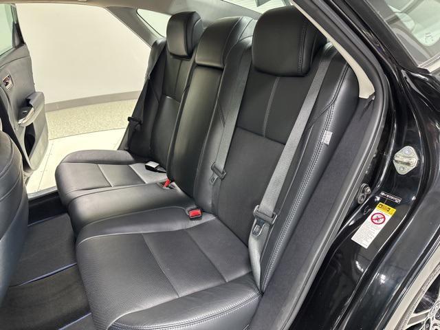 Photo of 2015 Attitude Black Toyota Avalon