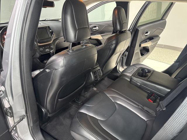 Photo of 2017 Billet Silver Metallic Clearcoat Jeep Cherokee