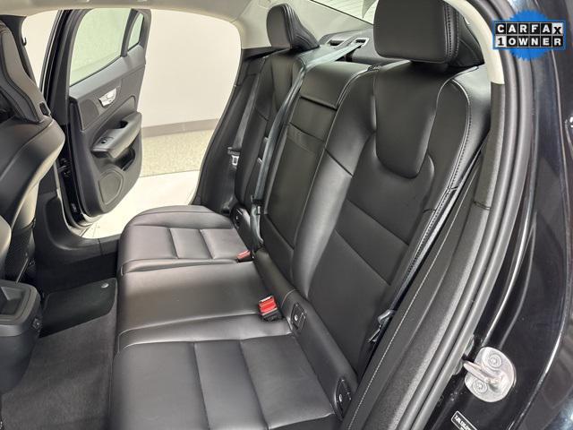 Photo of 2025 Onyx Black Metallic Volvo S60
