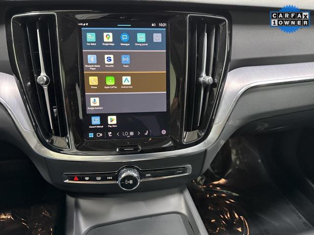 Photo of 2025 Onyx Black Metallic Volvo S60