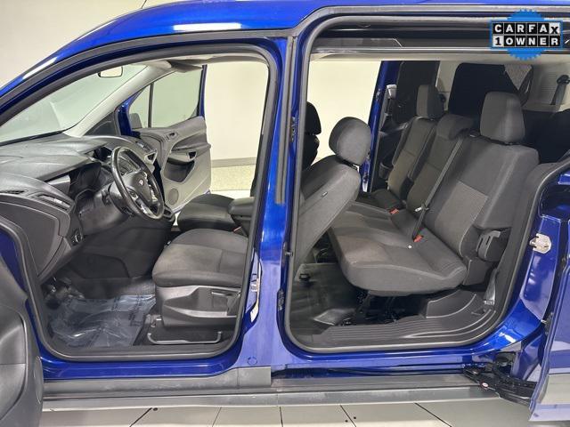 Photo of 2017 Deep Impact Blue Metallic Ford Transit Connect