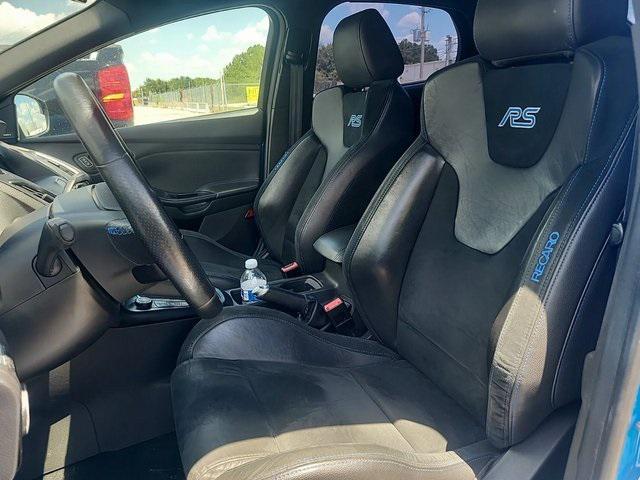 Photo of 2016 Nitrous Blue Quad-Coat Ford Focus RS