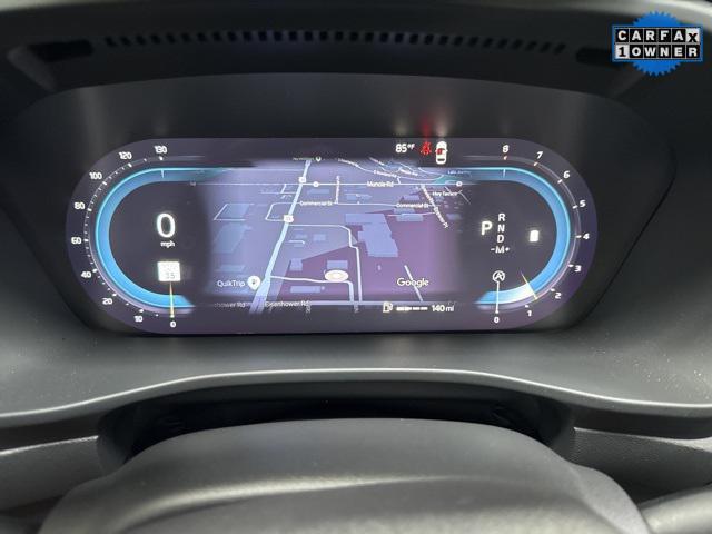 Photo of 2025 Silver Dawn Metallic Volvo XC40