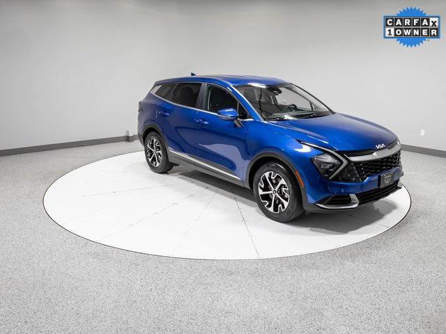 Photo of 2023 Sapphire Blue Kia Sportage