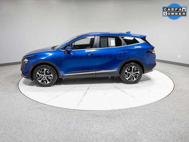 Photo of 2023 Sapphire Blue Kia Sportage