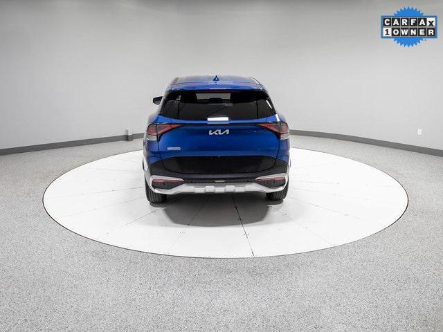 Photo of 2023 Sapphire Blue Kia Sportage