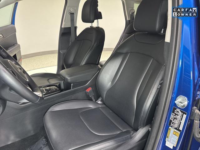 Photo of 2023 Sapphire Blue Kia Sportage