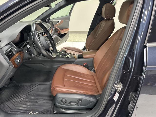 Photo of 2017 Moonlight Blue Metallic Audi A4