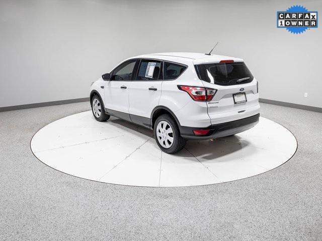 Photo of 2018 Oxford White Ford Escape