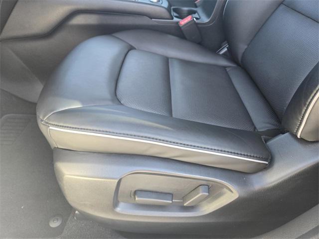 Photo of 2025 Rhodium White Metallic Mazda CX-5
