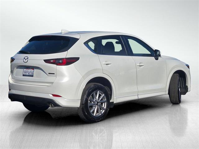 Photo of 2025 Rhodium White Metallic Mazda CX-5