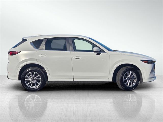 Photo of 2025 Rhodium White Metallic Mazda CX-5
