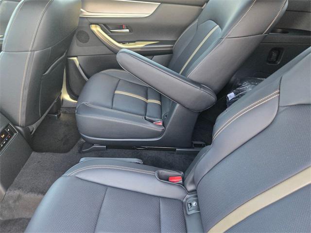 Photo of 2025 Deep Crystal Blue Mica Mazda CX-90