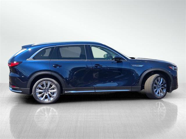 Photo of 2025 Deep Crystal Blue Mica Mazda CX-90