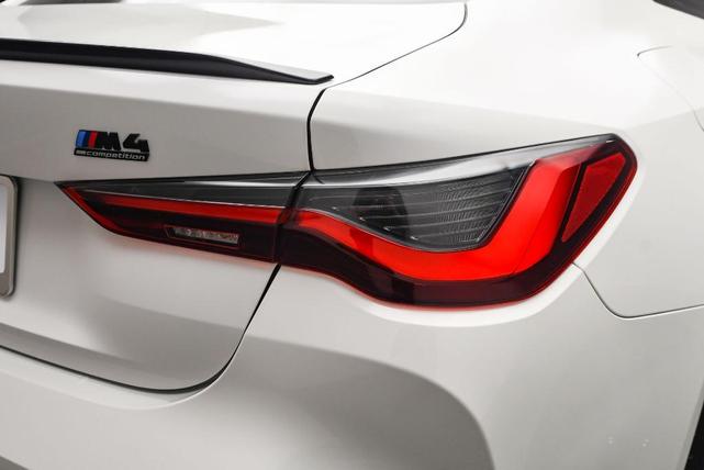 Photo of 2023 Alpine White BMW M4
