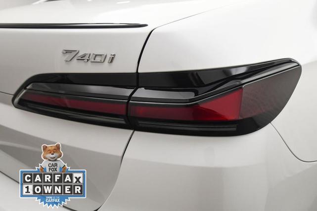 Photo of 2024 Mineral White Metallic BMW 740