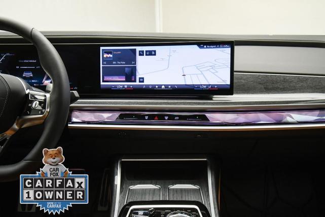 Photo of 2024 Mineral White Metallic BMW 740