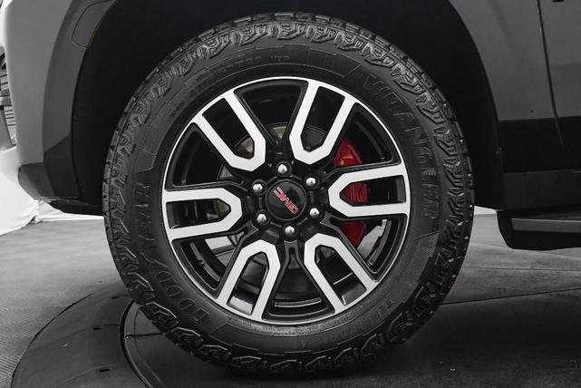 Photo of 2024 Onyx Black GMC Yukon