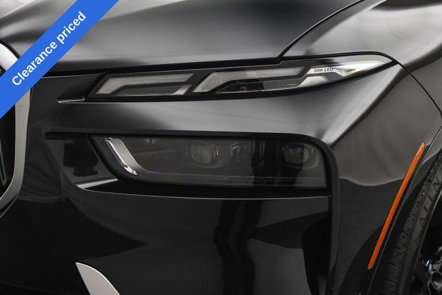 Photo of 2024 Black Sapphire Metallic BMW X7