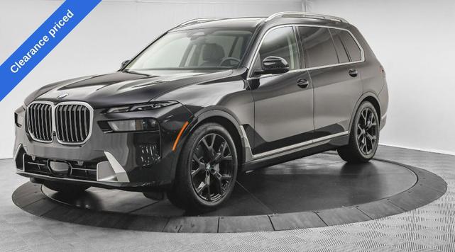 Photo of 2024 Black Sapphire Metallic BMW X7