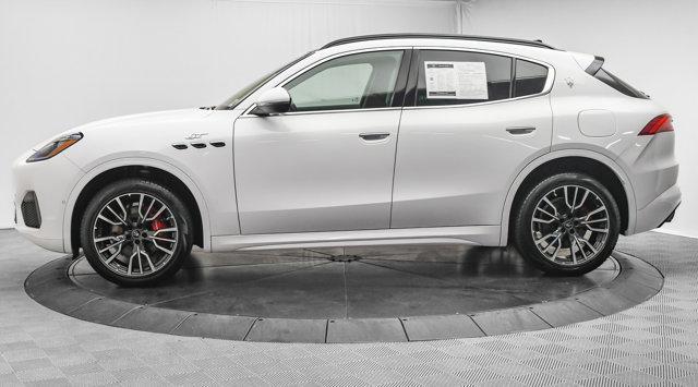 Photo of 2023 Bianco Maserati Grecale
