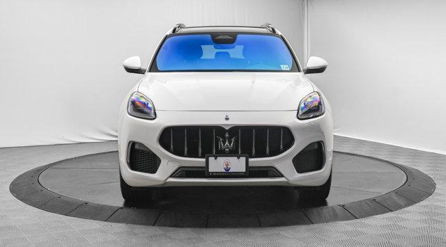 Photo of 2023 Bianco Maserati Grecale