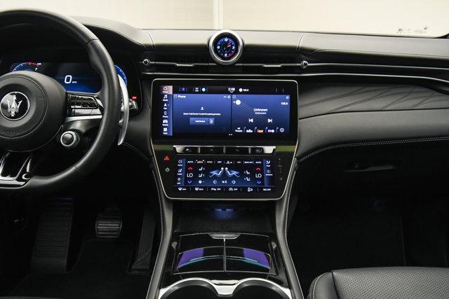Photo of 2023 Bianco Maserati Grecale