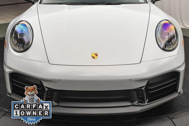 Photo of 2025 Silver Porsche 911