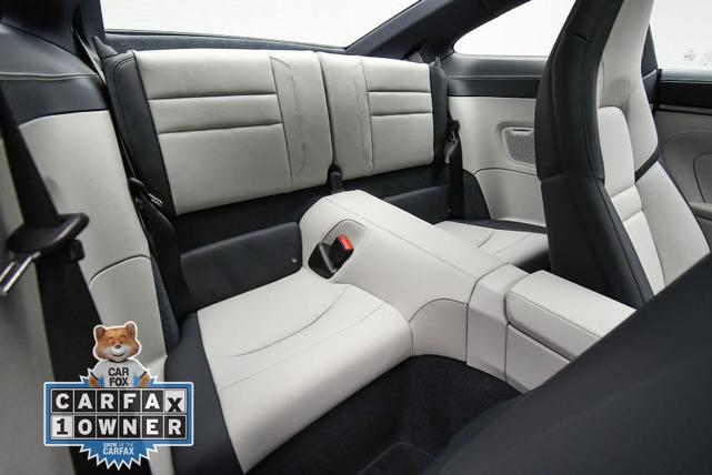 Photo of 2025 Silver Porsche 911