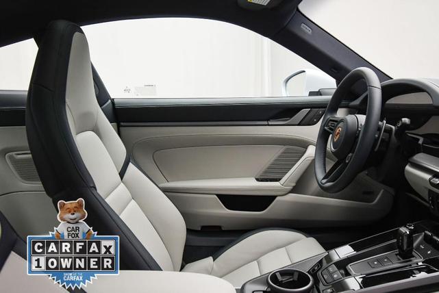Photo of 2025 Silver Porsche 911