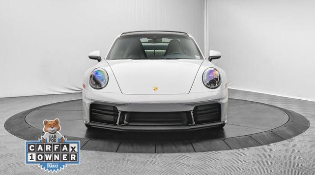 Photo of 2025 Silver Porsche 911