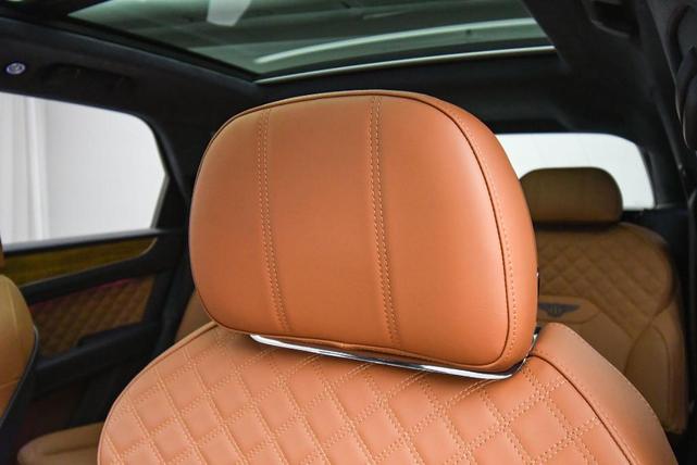 Photo of 2023 Dark Sapphire Bentley Bentayga